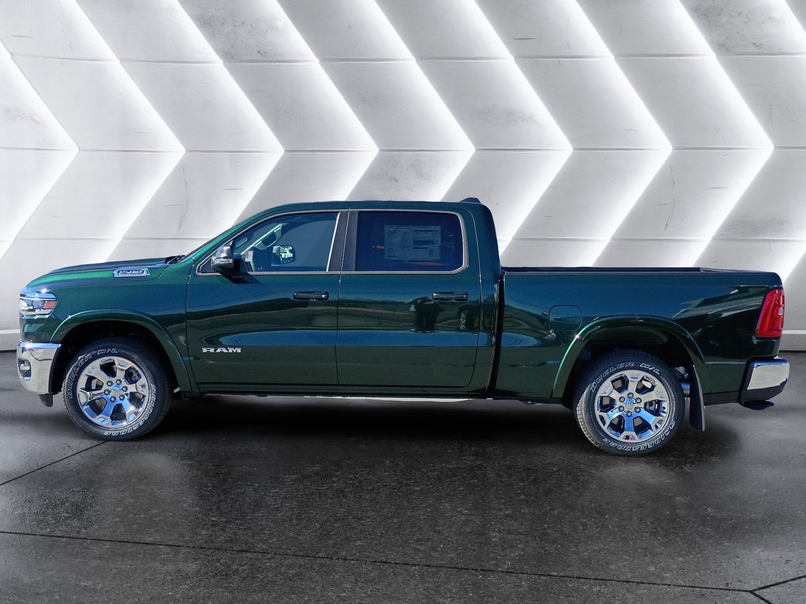 2027 RAM 1500 Big Horn/Lone Star