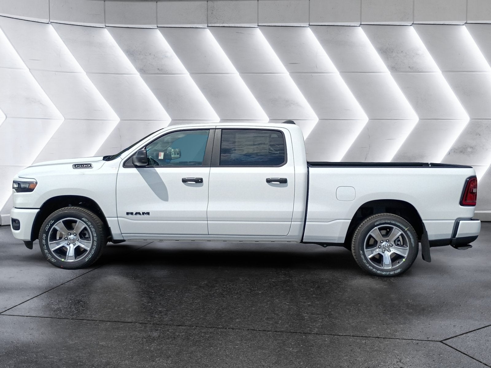 2026 RAM 1500 Express