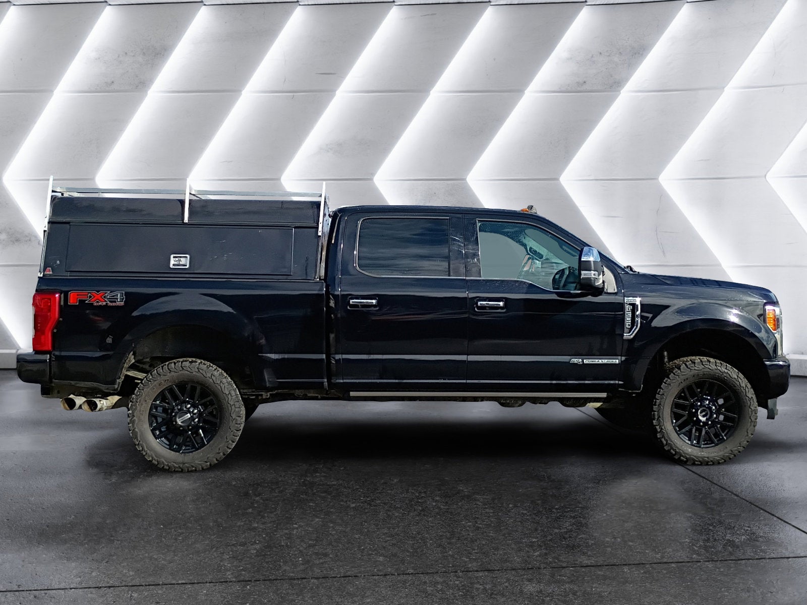 2019 Ford Super Duty F-350 SRW Platinum ULTIMATE