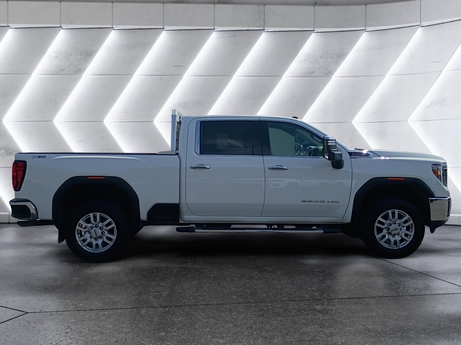 2023 GMC Sierra 2500HD SLT