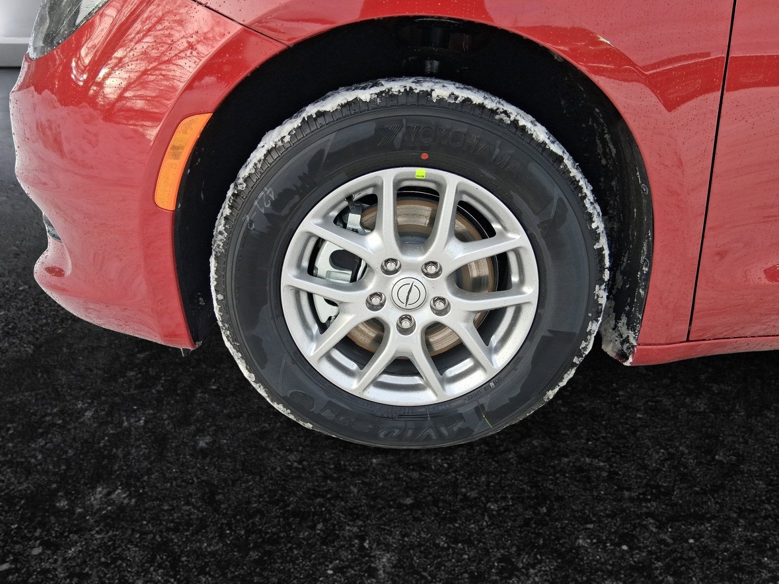 2026 Chrysler Voyager LX