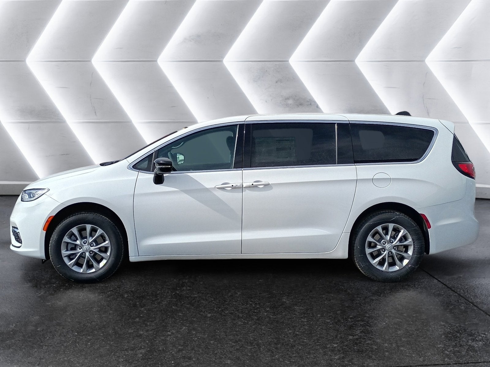 2026 Chrysler Pacifica Select AWD