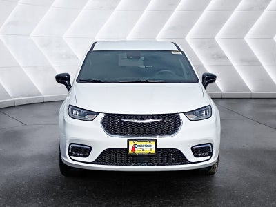 2026 Chrysler Pacifica Select AWD