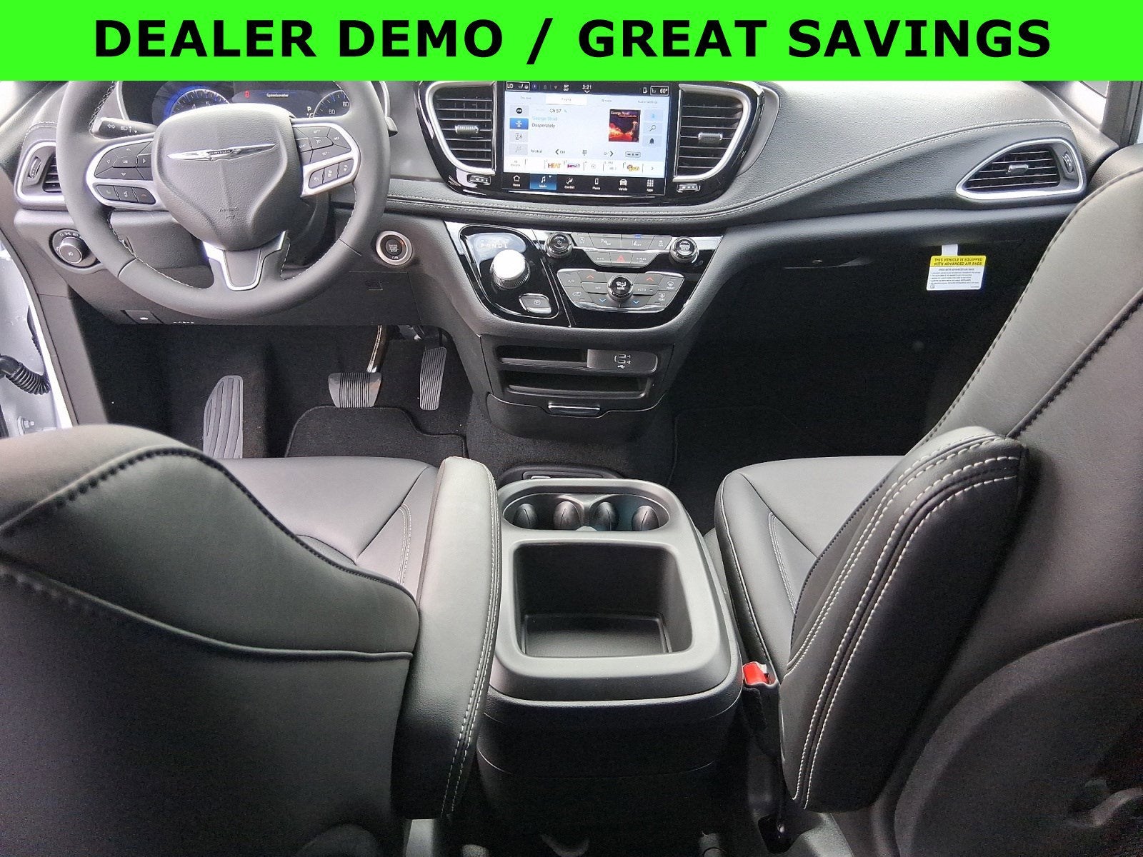 2026 Chrysler Pacifica Select AWD