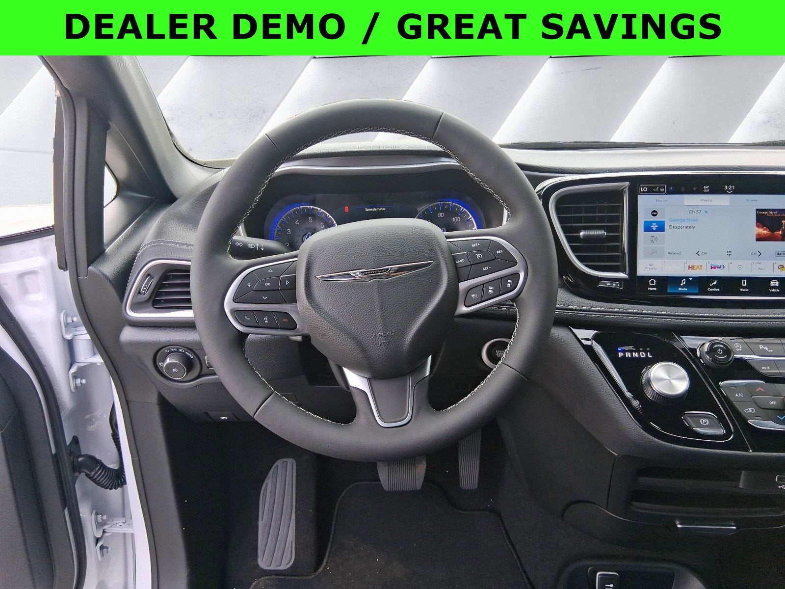 2026 Chrysler Pacifica Select AWD