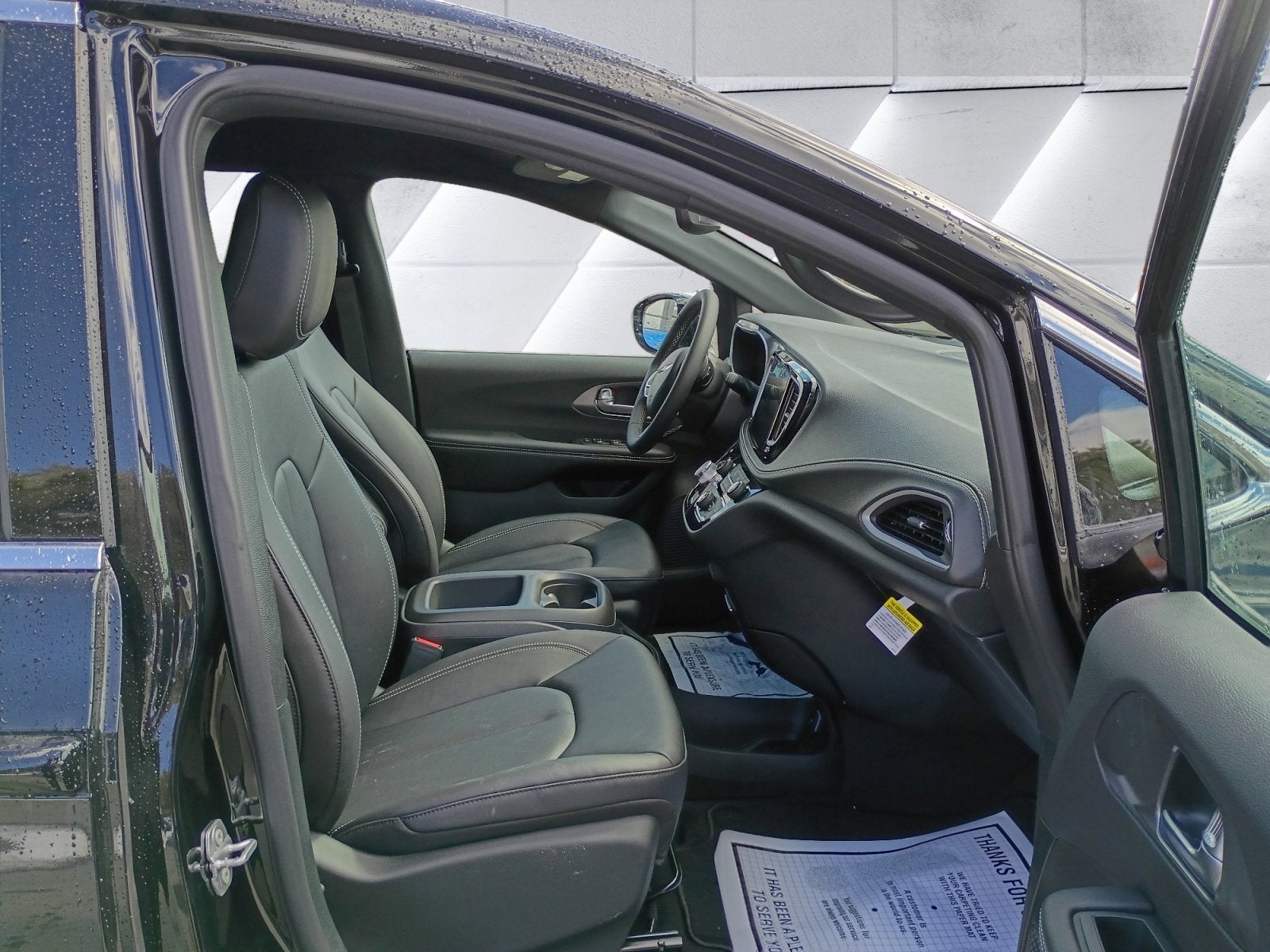 2026 Chrysler Pacifica Select AWD