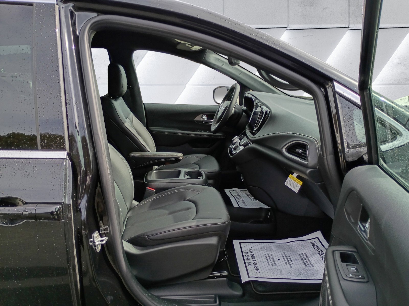 2026 Chrysler Pacifica Select AWD