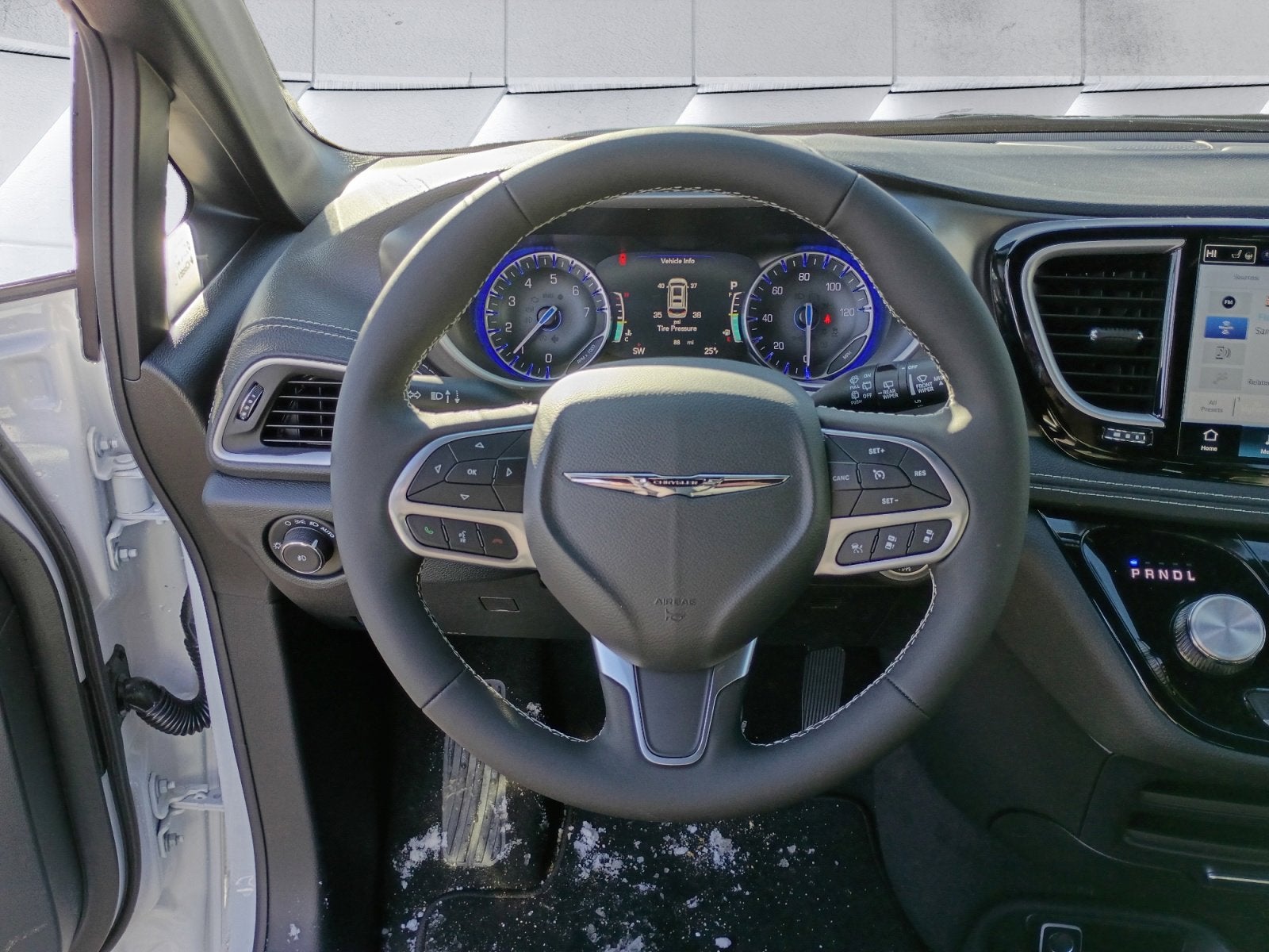 2026 Chrysler Pacifica Select AWD