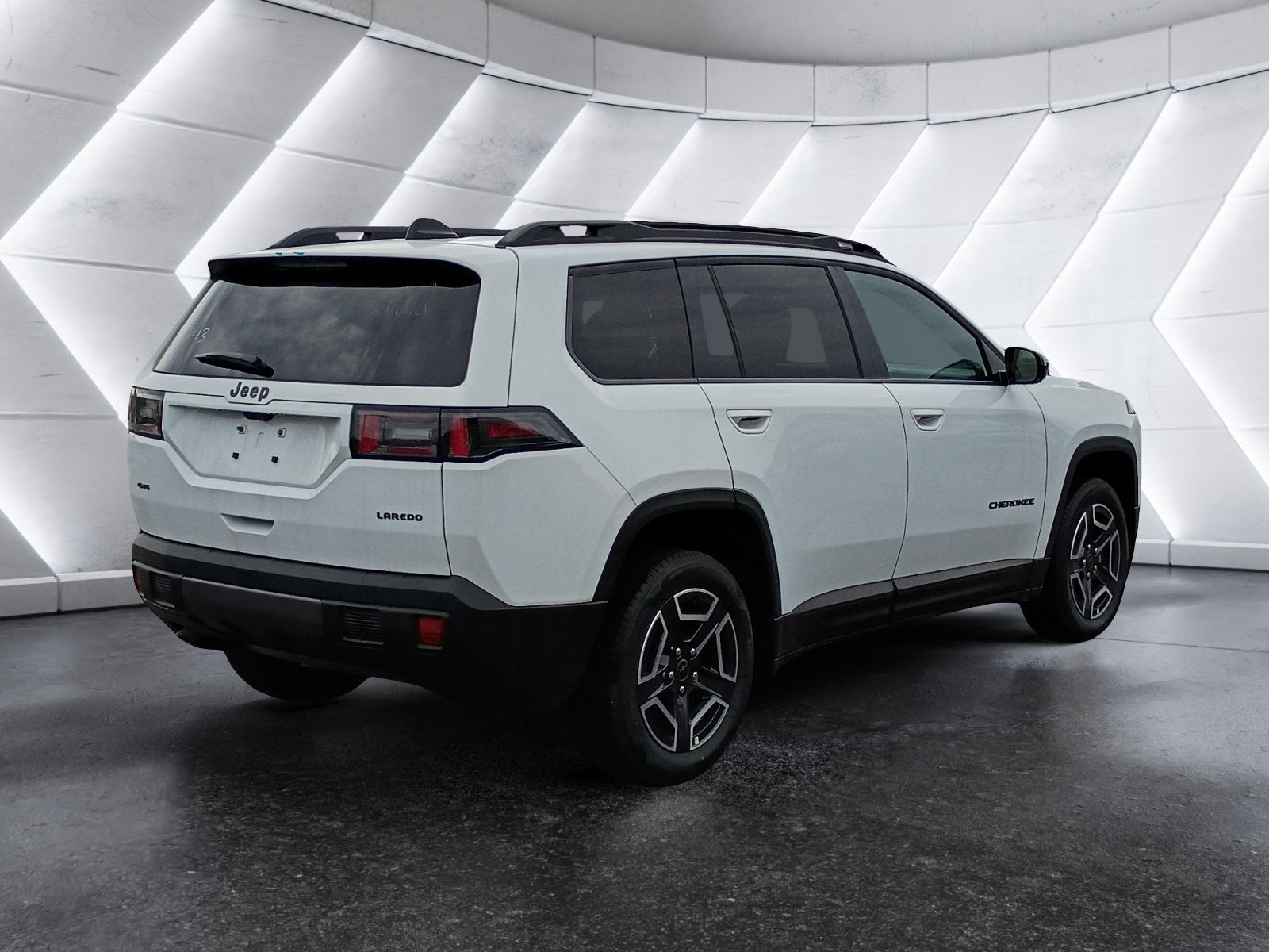 2026 Jeep Cherokee Laredo