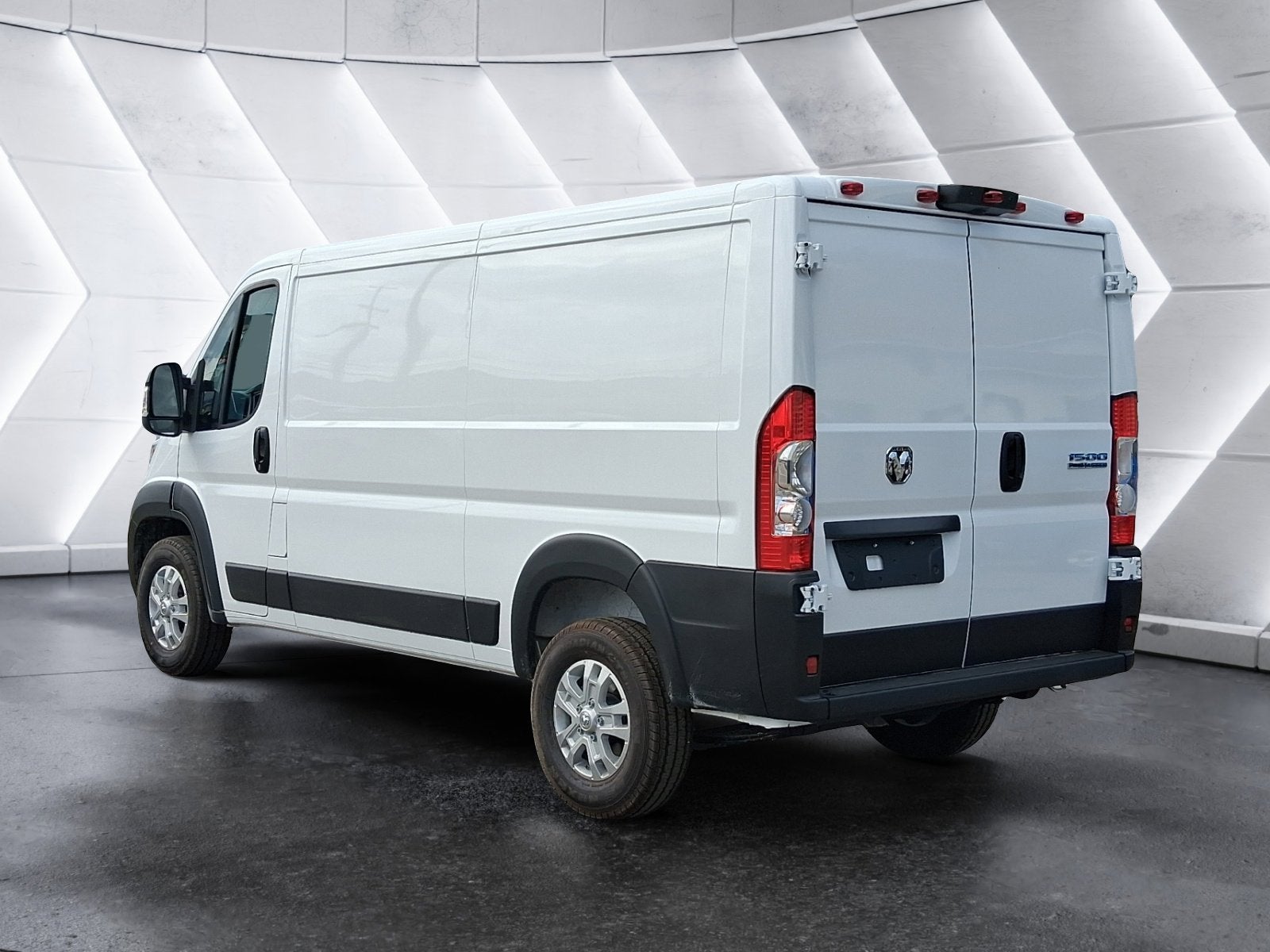 2025 RAM ProMaster Cargo Van Low Roof SLT 136" WB