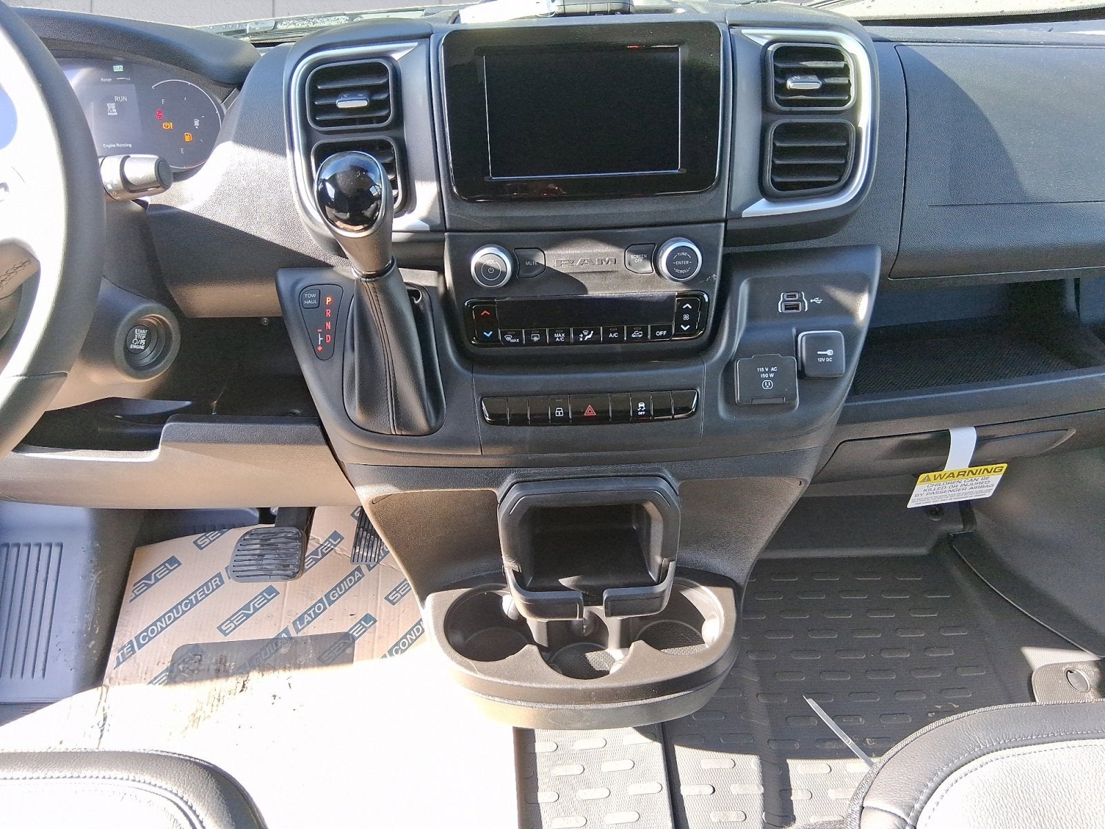 2026 RAM ProMaster Cargo Van High Roof SLT