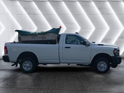 2024 RAM 2500 Tradesman 9'2 Boss V-Plow Stainless Boss Sander