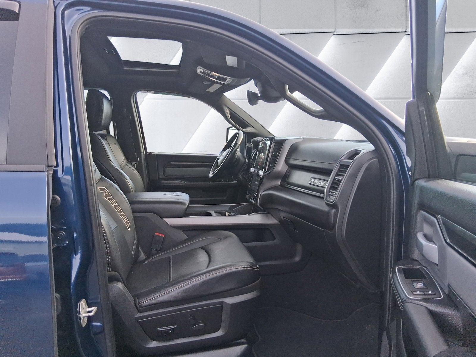 2023 RAM 2500 Rebel LEVEL 1