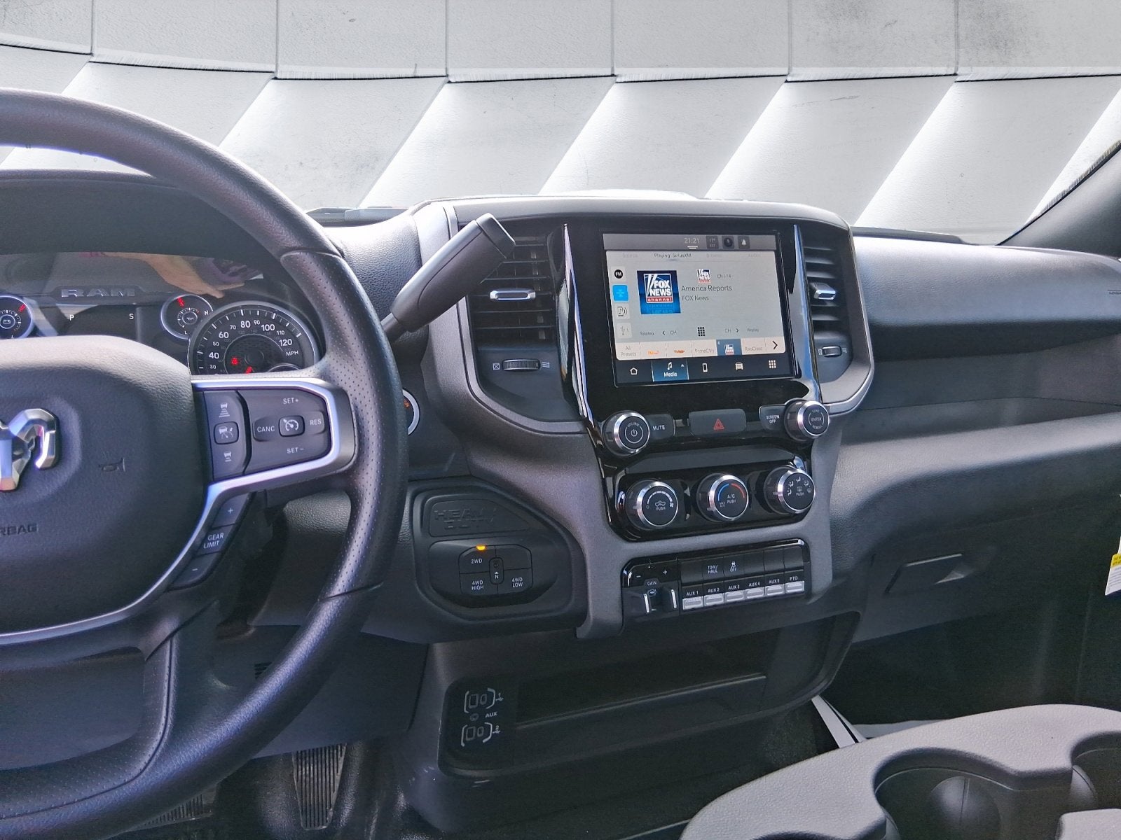 2026 RAM 5500 Chassis Cab Tradesman LEVEL 1 60" C/A