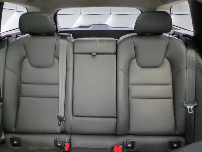 2025 Volvo V60 Cross Country B5 Plus