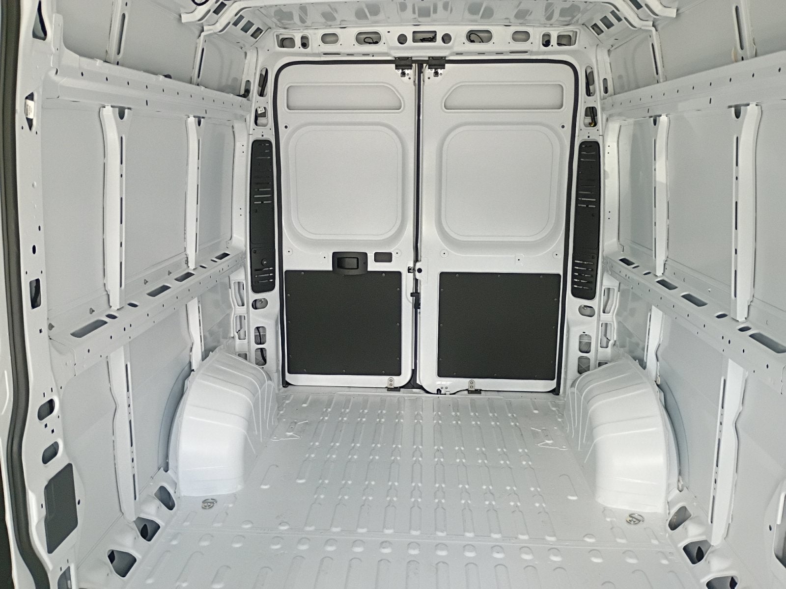 2026 RAM ProMaster 2500 SLT